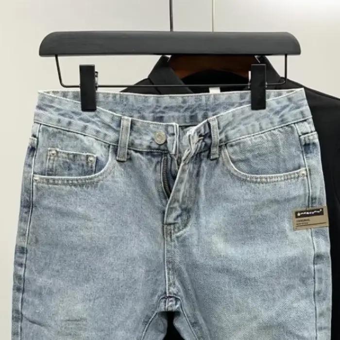 Short en jean droit graphique pour homme
