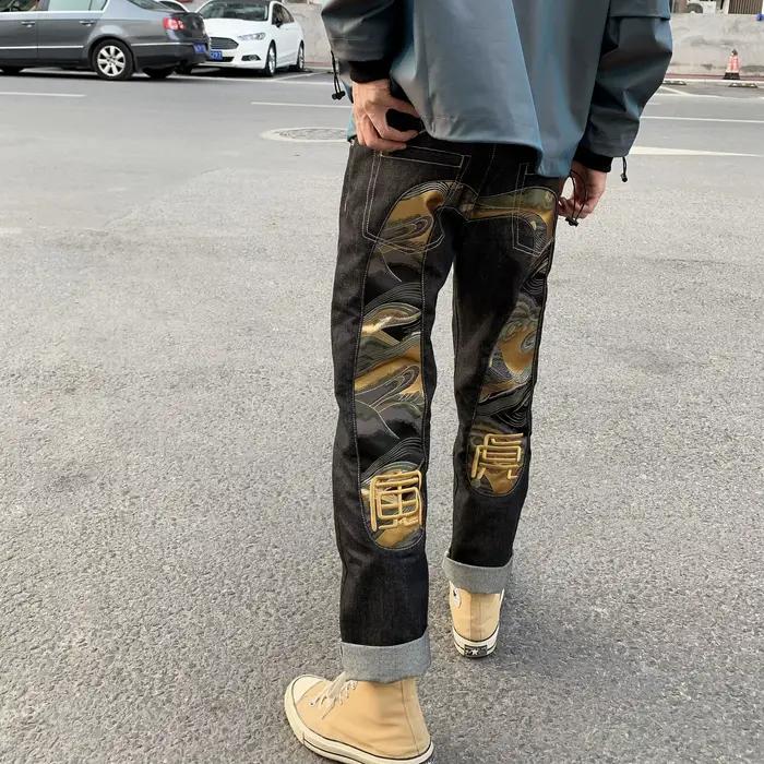 Jean japonais en coton brodé à la main pour hommes