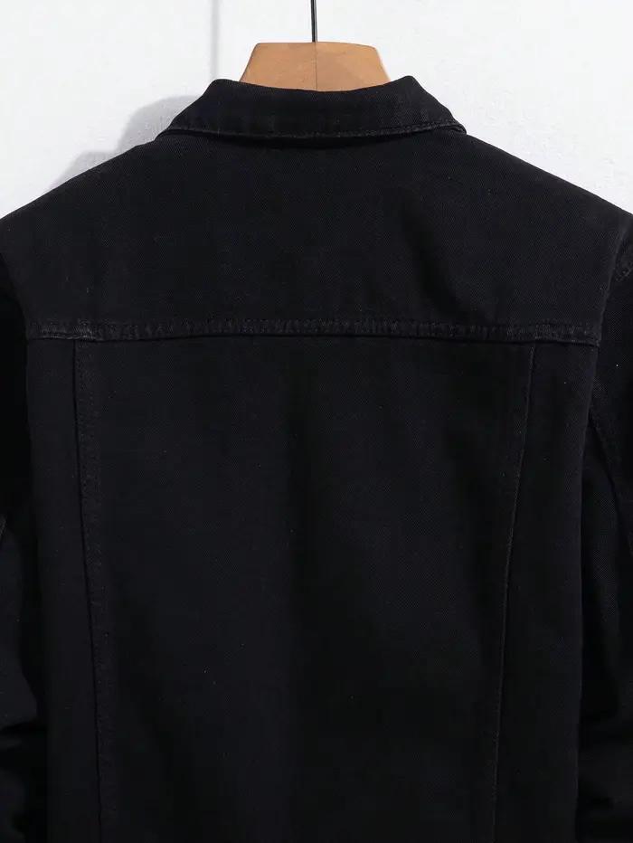 Veste en jean noire décontractée pour hommes printemps-automne avec design minimaliste et boutons argentés pour une apparence élégante et pratique pour diverses occasions