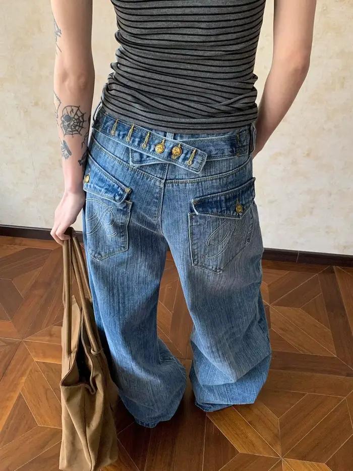 Nouveau style de jeans décontractés à jambe droite pour femme