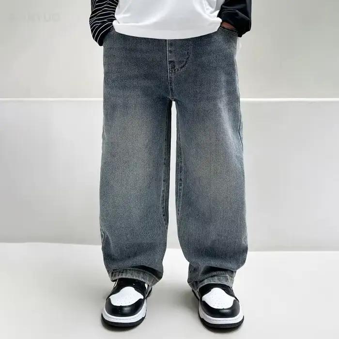 Jeans droits pour garçons