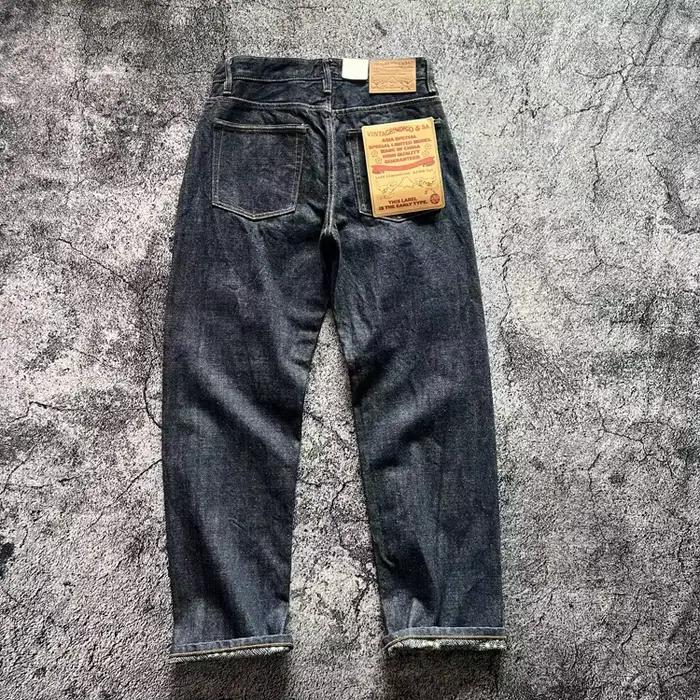 Jean en Denim Indigo à lisière épaisse et lourde de 15oz