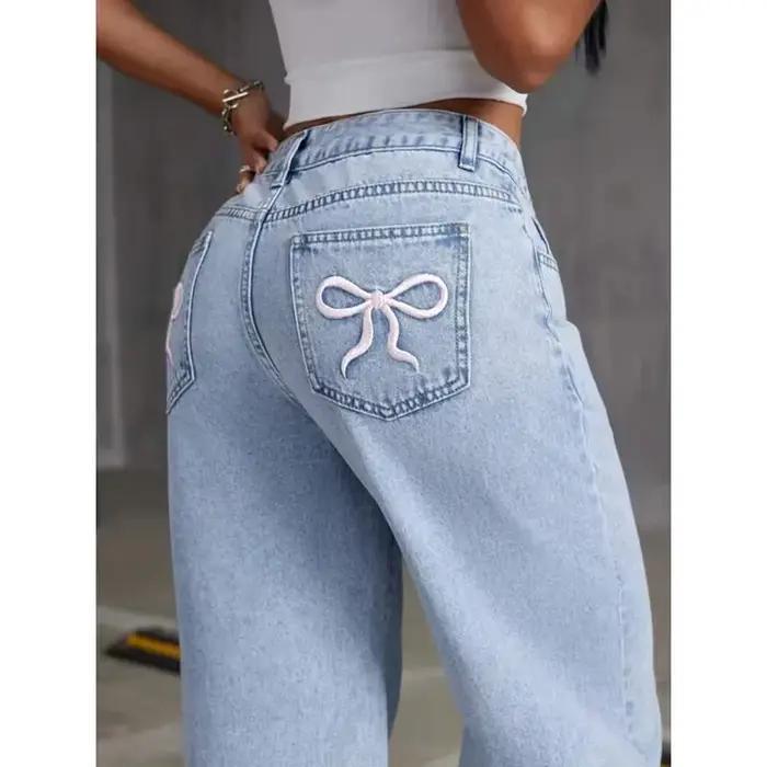 Jean brodé taille haute pour femmes
