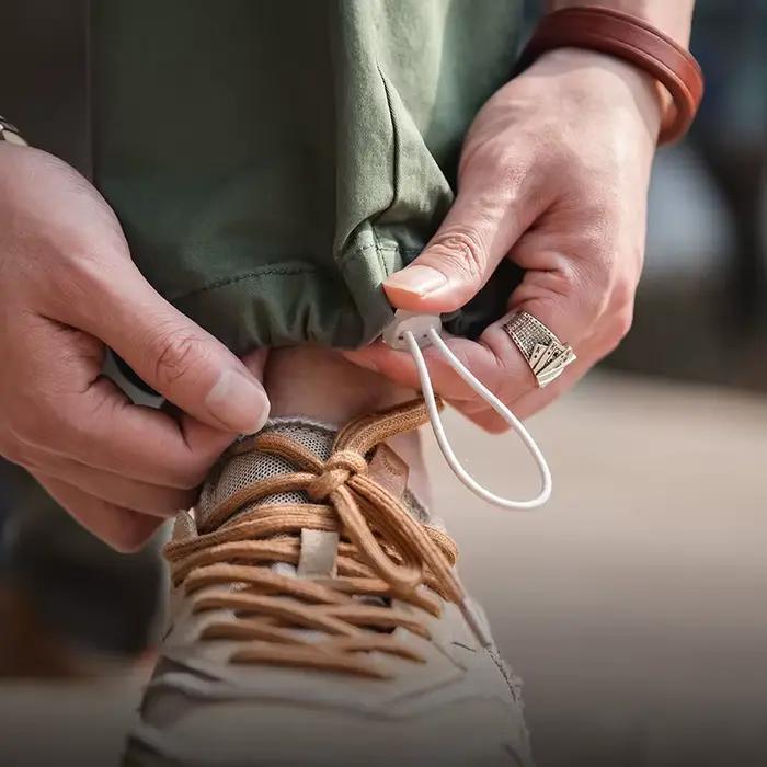 Pantalon Maden Vintage Homme Kaki Décontracté avec Ceinture Élastique et Détails Noués à la Cheville Occasions Spéciales et Journées Polyvalentes