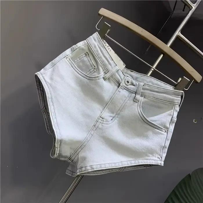 Short en jean slim en coton bleu ciel pour femme