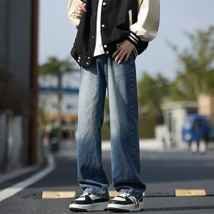 2025 printemps/été nouveaux hommes bleu clair coupe ajustée jean à la mode décontracté Vintage jambe droite Cowboy
