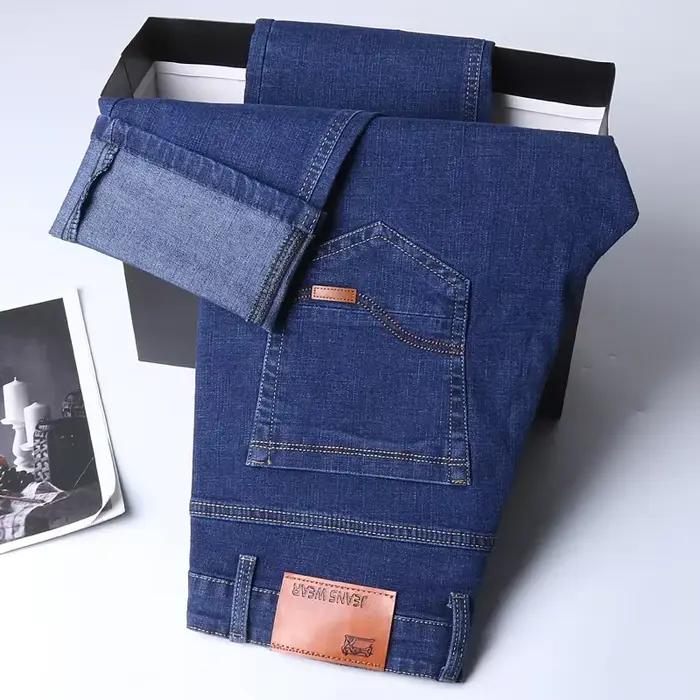 Jeans droits pour hommes