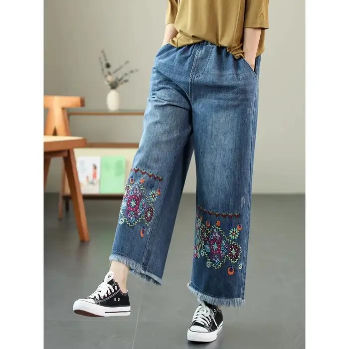 Jeans de style ethnique pour femmes