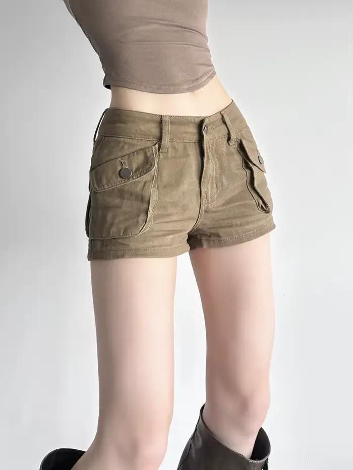 Short en denim khaki pour femmes, style safari, cargo, taille basse, pantalon court, vêtements Y2k, tenue d'été, ajustement droit, fermeture bouton volant