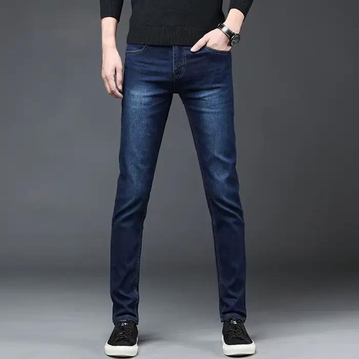 Jeans slim homme automne 2026 – Denim noir classique tendance – Pantalon décontracté